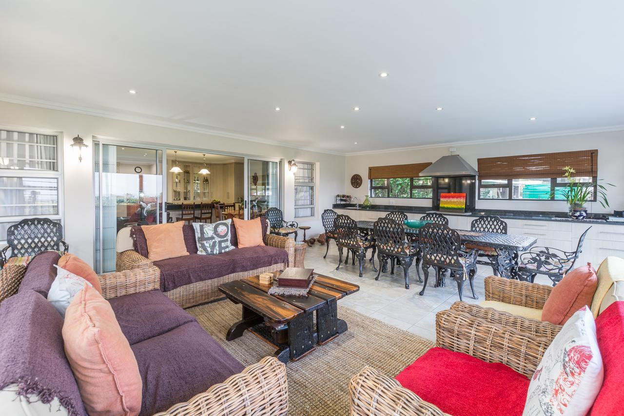 Oceanview B&B East London Extérieur photo