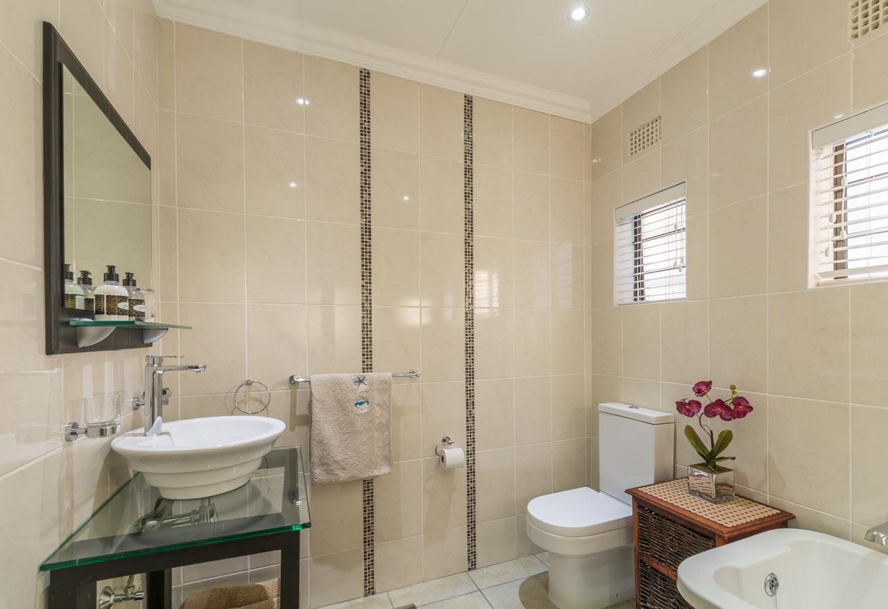 Oceanview B&B East London Extérieur photo